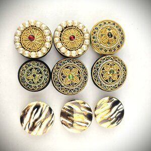 9 Button Covers Hand Embroidered Gold Thread Red Green Blue Velvet Tiger Print